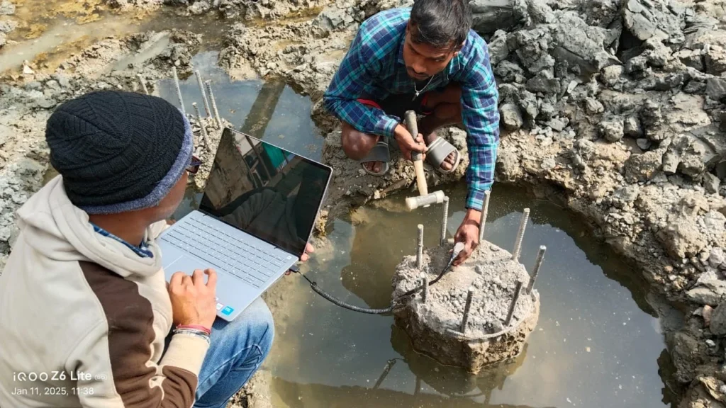 Pile integrity test on a pile head